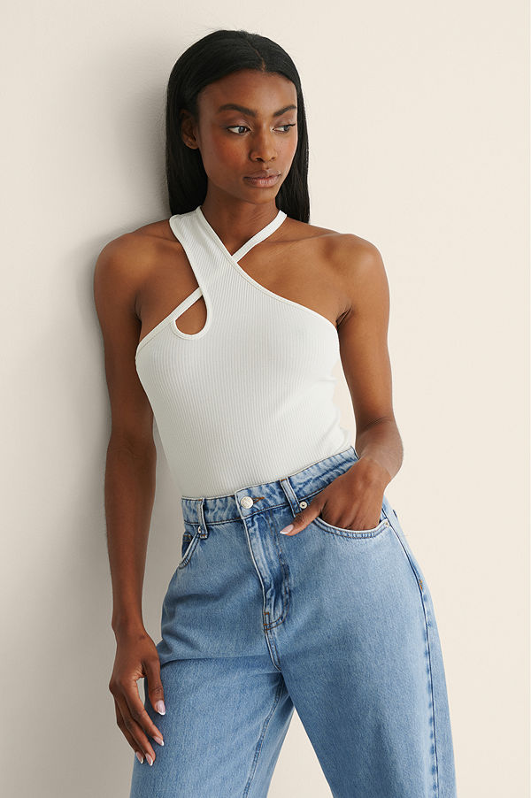 NA-KD Trend Ribbstickad Topp Med Nackdetalj offvit