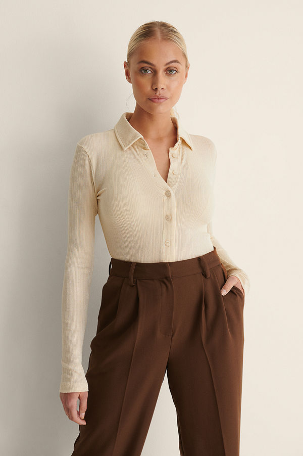 NA-KD Trend Topp Med Kragdetalj beige
