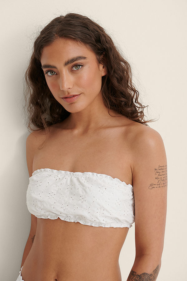 NA-KD Swimwear Bandeaubikini-Överdel vit