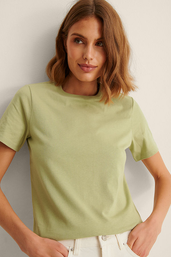 NA-KD Basic T-Shirt I Ekologisk Bomull Med Rund Hals grön