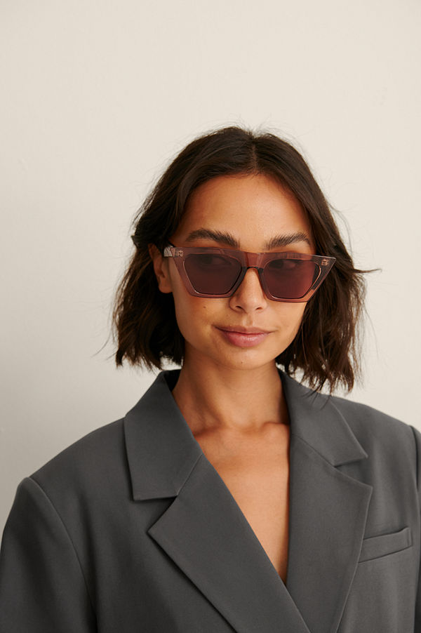 NA-KD Accessories Återvunna Kattögonformade Solglasögon Med Vass Fyrkantig Båge brun