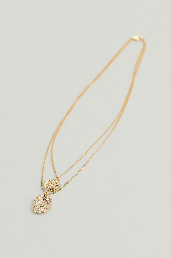 NA-KD Accessories smycke Återvunnet Hamrat Mynthalsband guld