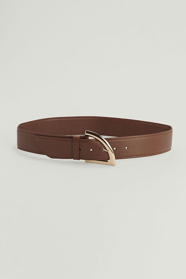 NA-KD Accessories Kantigt bälte med spänne brun