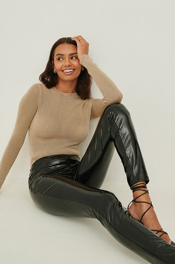 Curated Styles Patentleggings svart