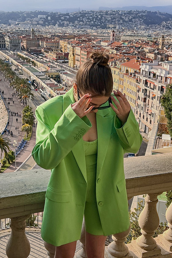 Lena Tamburini x NA-KD Topp med dragsko grön