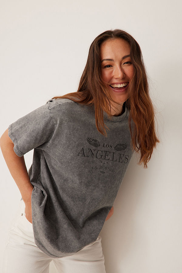 NA-KD Los Angeles oversized t-shirt grå