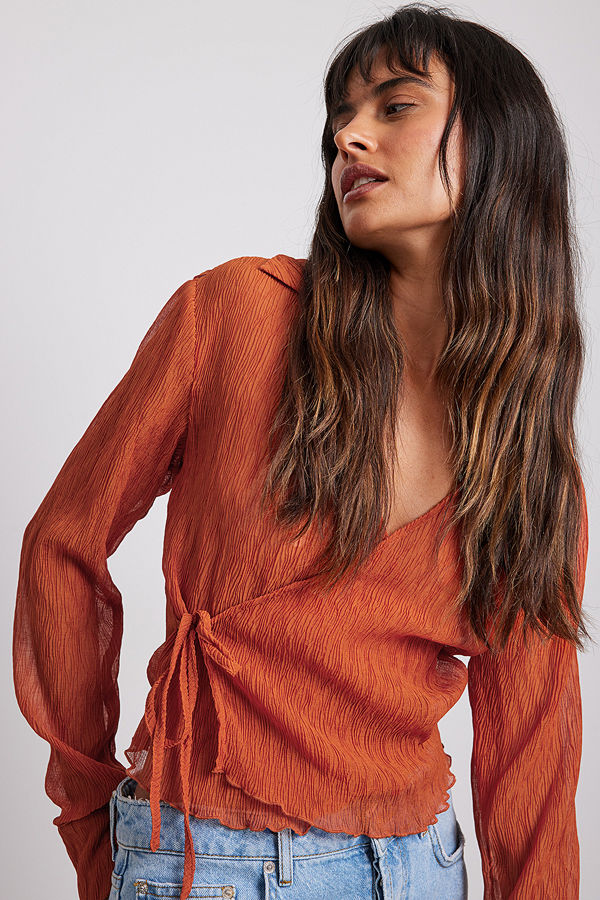 NA-KD Plisserad överlappande blus orange