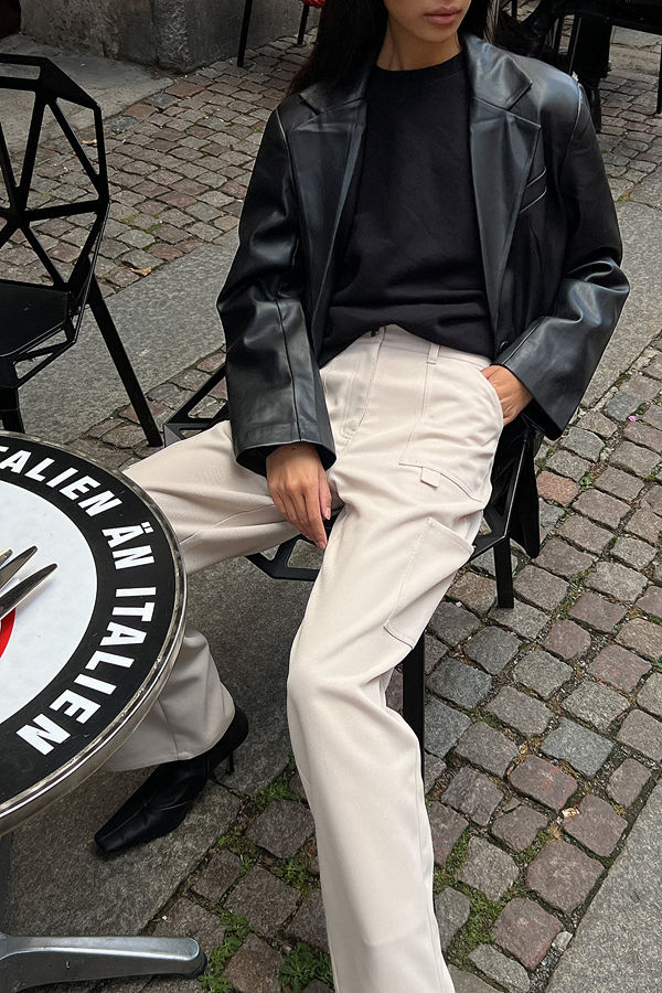 NA-KD Trend Kostym-cargobyxor i twill beige omönstrade
