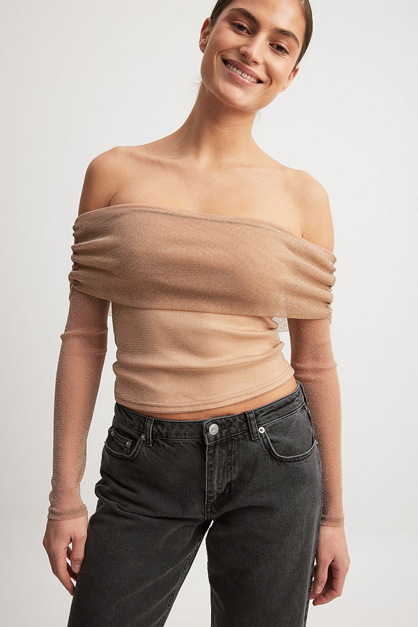 Vollan x NA-KD Glittrig topp i mesh utan axlar beige