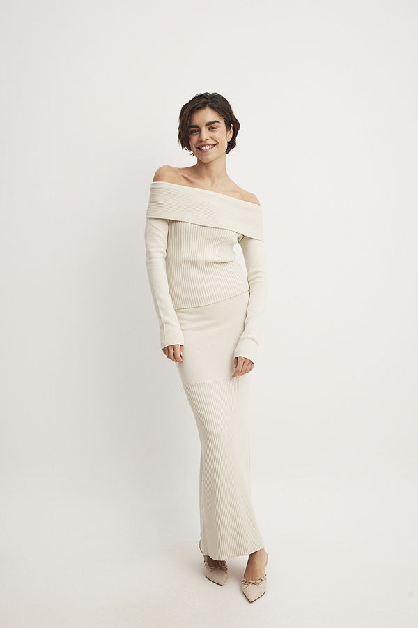 Amalie Star x NA-KD Ribbstickad maxikjol med sjöjungfrudetalj beige