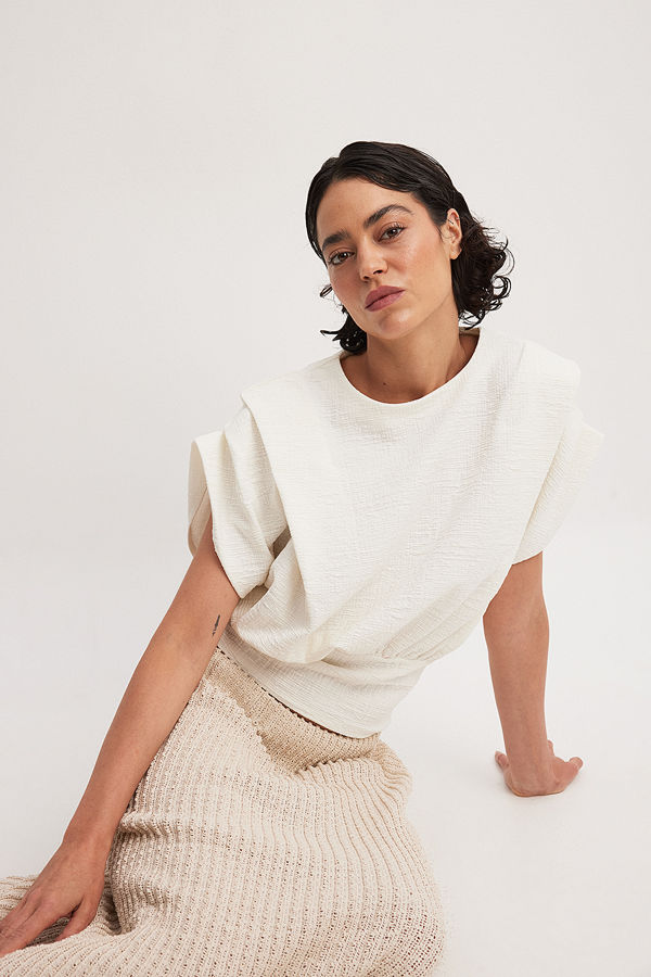 NA-KD Axeltopp offvit