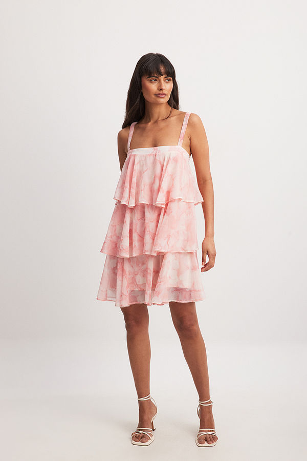 NA-KD Tiered Chiffon Mini Dress rosa