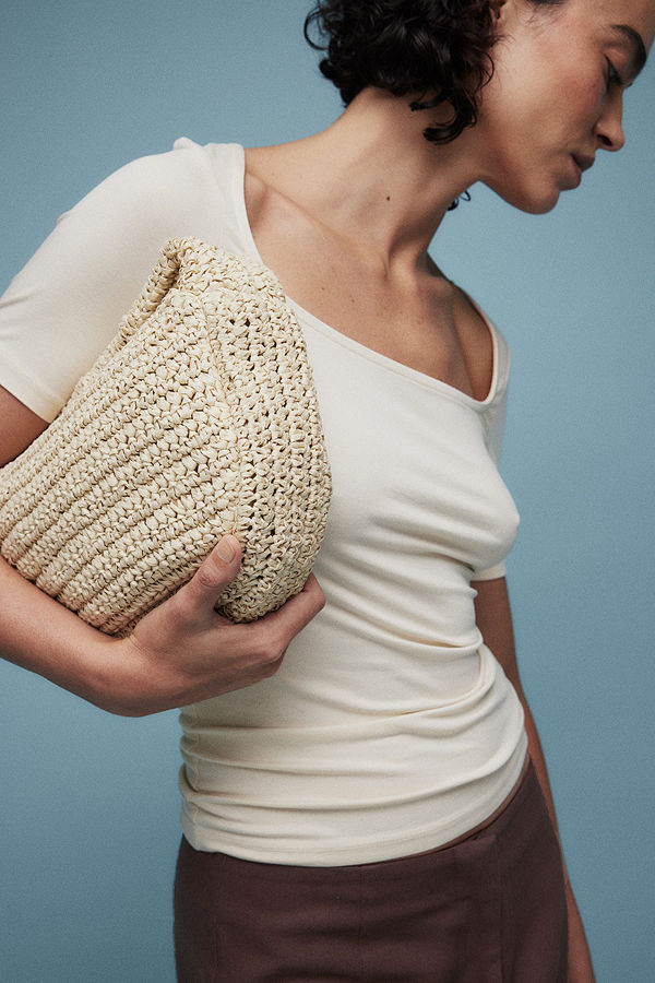 NA-KD Soft Line Scoop Neck Short Sleeve Top offvit