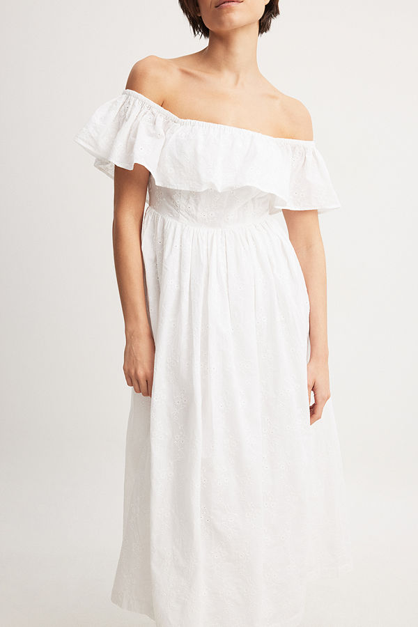NA-KD Off Shoulder Anglaise Midi Dress vit