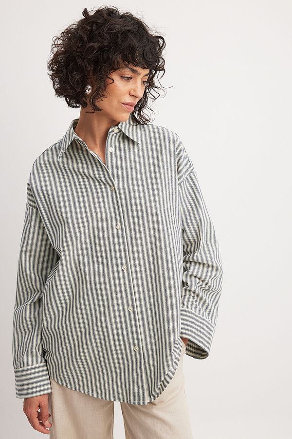 NA-KD Oversized skjorta i kraftig bomull stripe