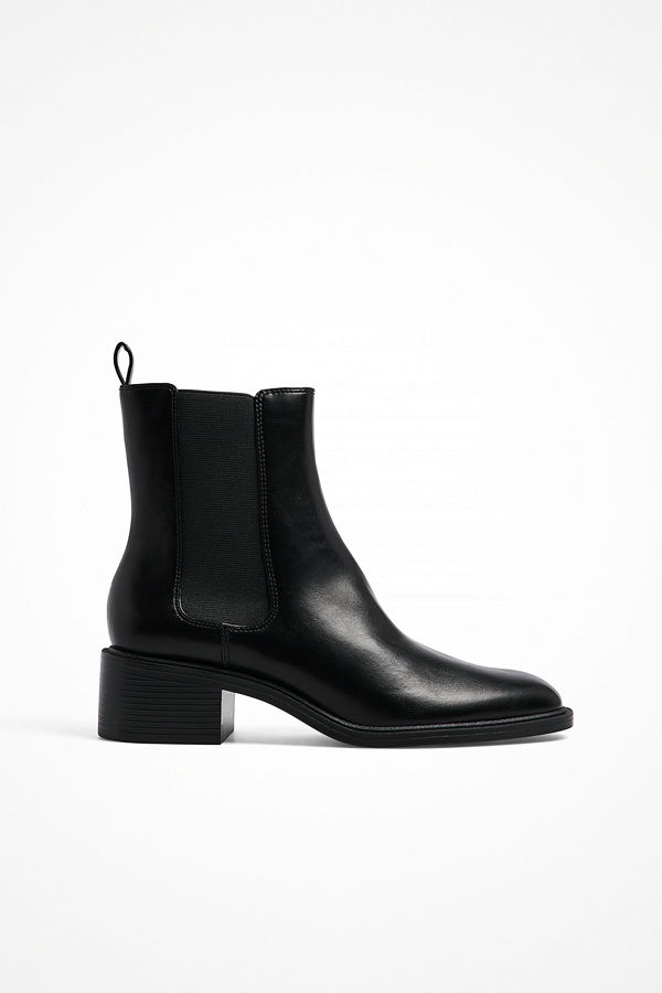 NA-KD Basic Chelsea Boots svart
