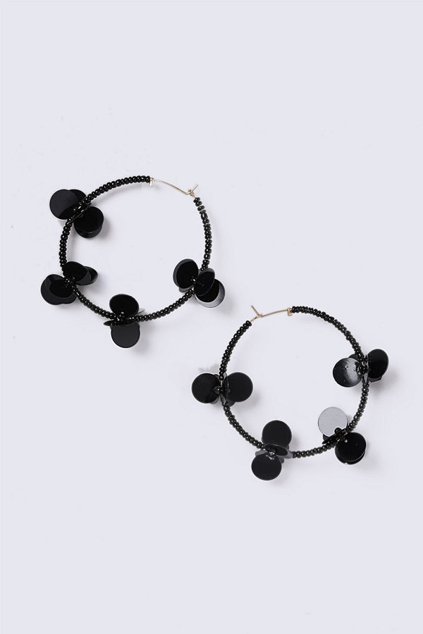 Gina Tricot örhängen Black Flower Sequin Hoop Earrings