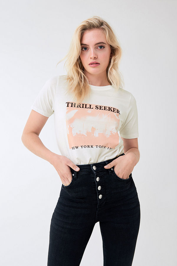 Gina Tricot Ivory tee