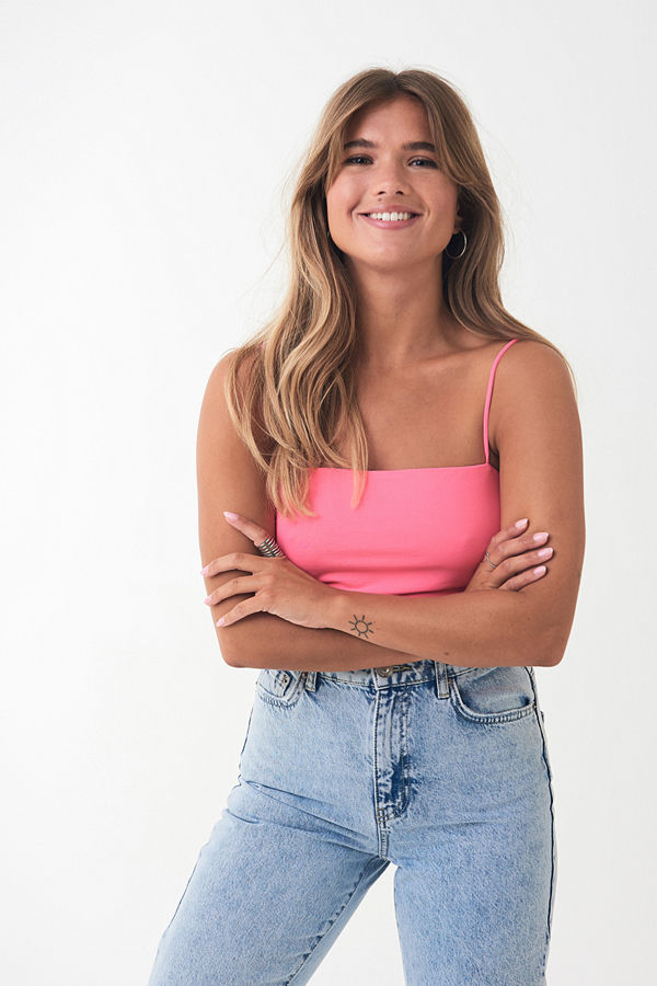 Gina Tricot Scarlet singlet