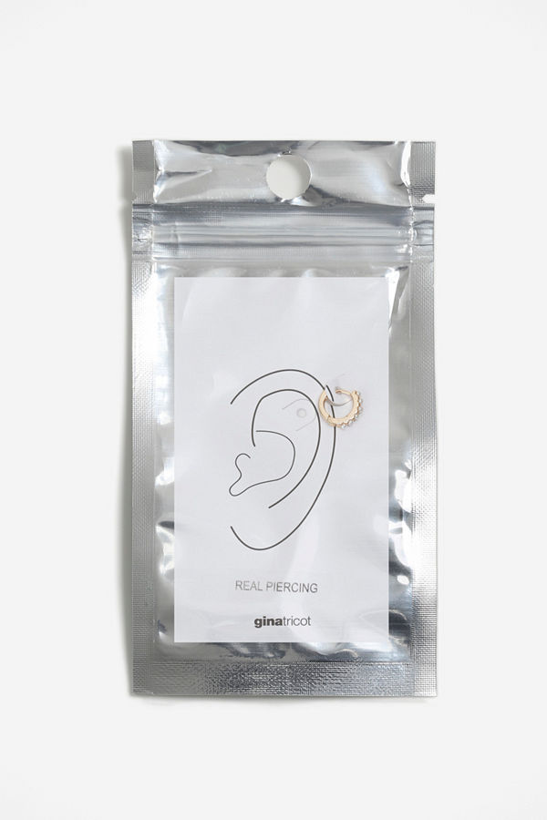Gina Tricot örhängen PEARL HOOP HELIX