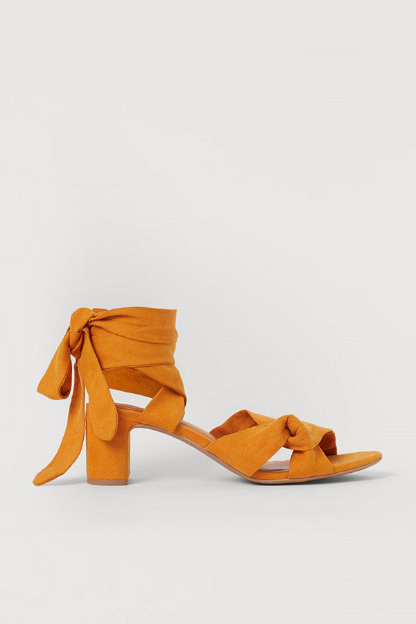 H&M Sandaletter med knytband gul