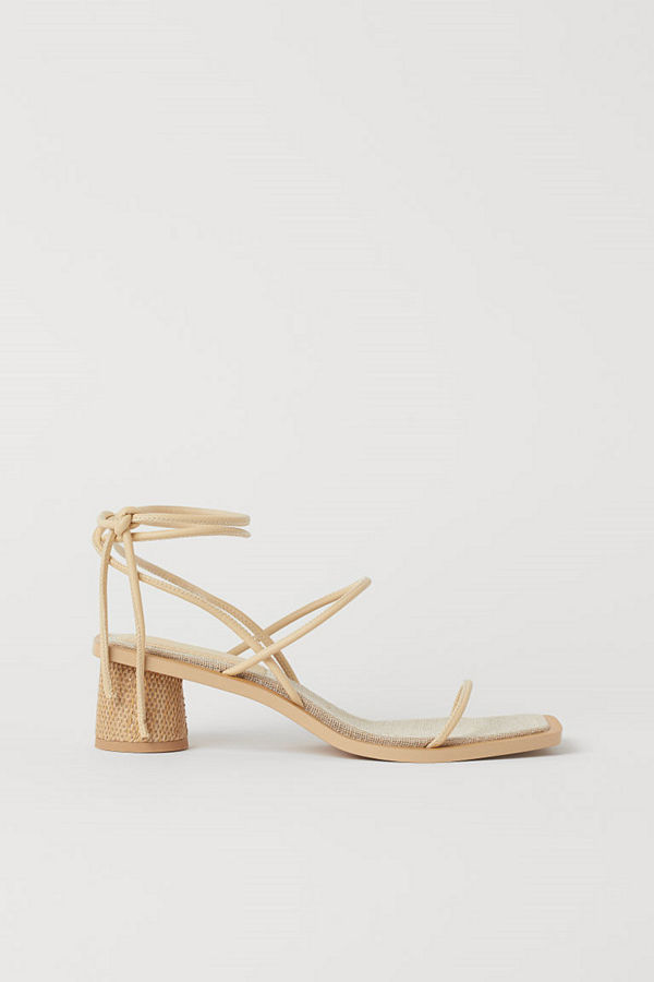 H&M Sandaletter med snörning beige
