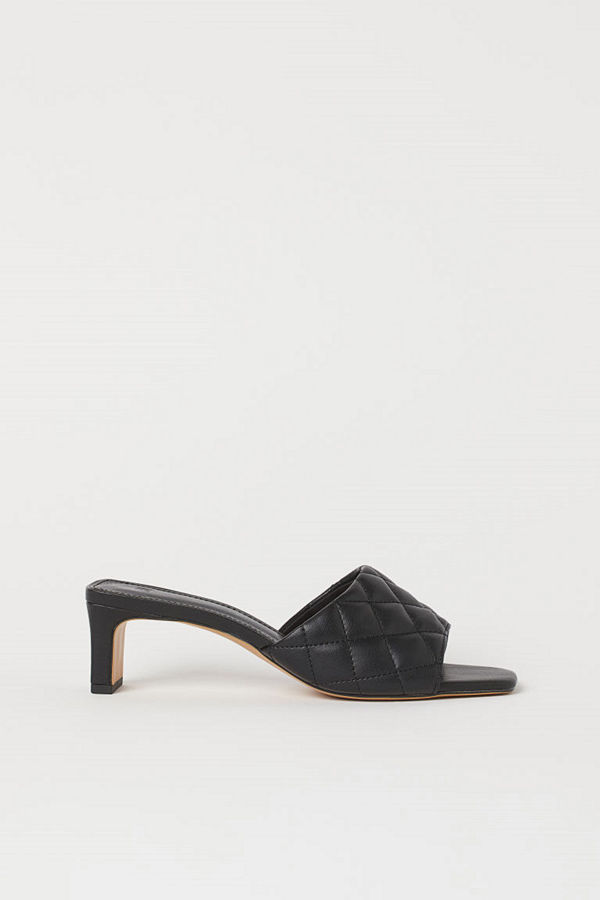 H&M Quiltade sandaletter svart