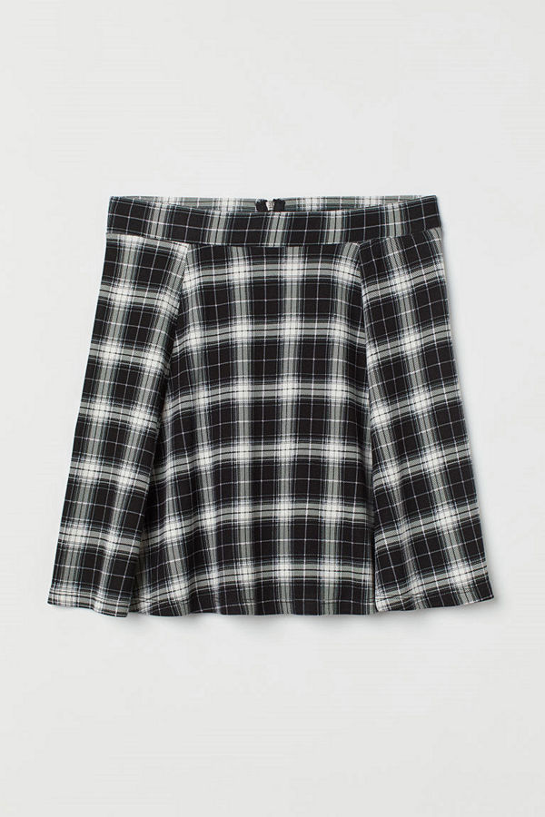 H&M Klockad trikåkjol svart