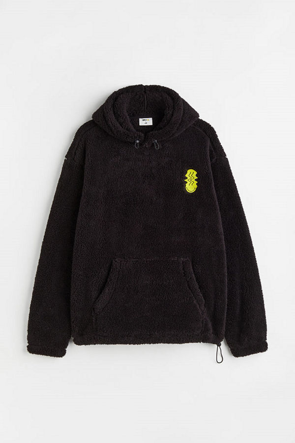 H&M Huvtröja i pile Relaxed Fit svart