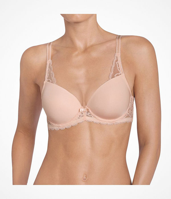 Triumph Amourette Spotlight WHP Apricot