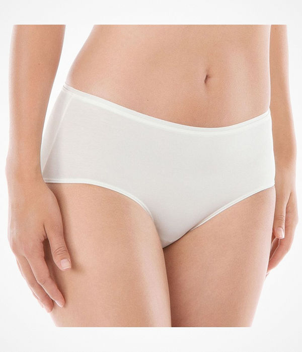 Calida Sensual Secrets Regular Cut Panty Creme
