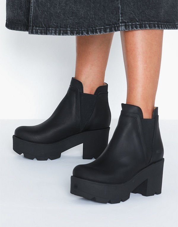 Johnny Bulls Mid Platform Boot