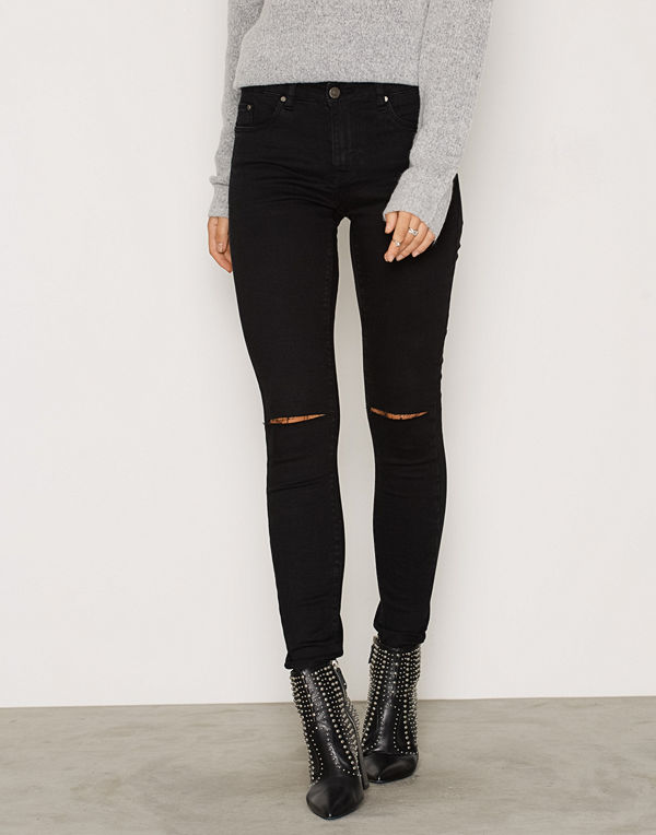 NLY Trend Superstretch Cut Denim