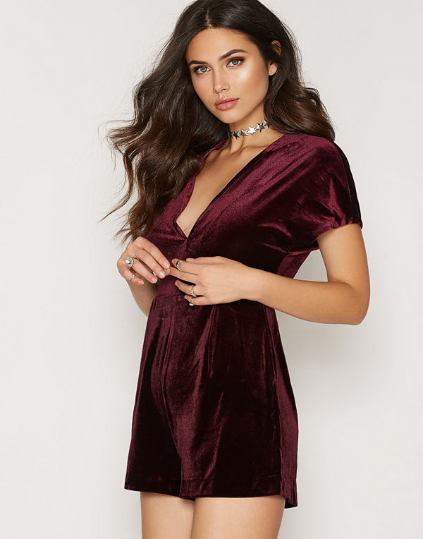 New Look Velvet Wrap Front Short Sleeve Playsuit