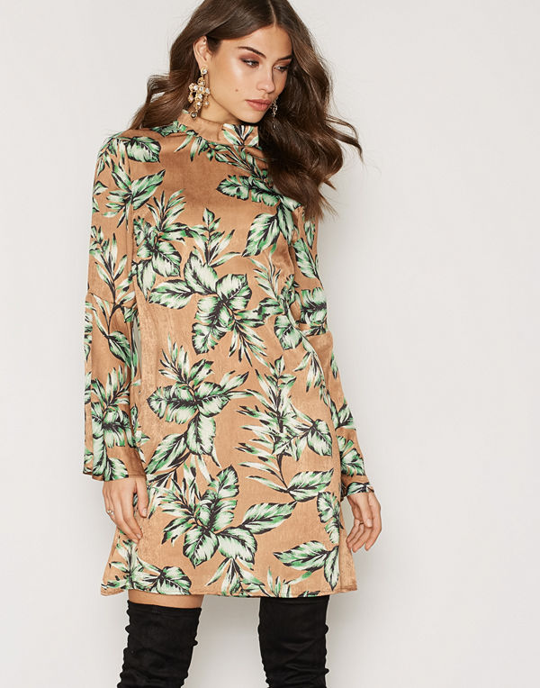 Aéryne Ca Dress