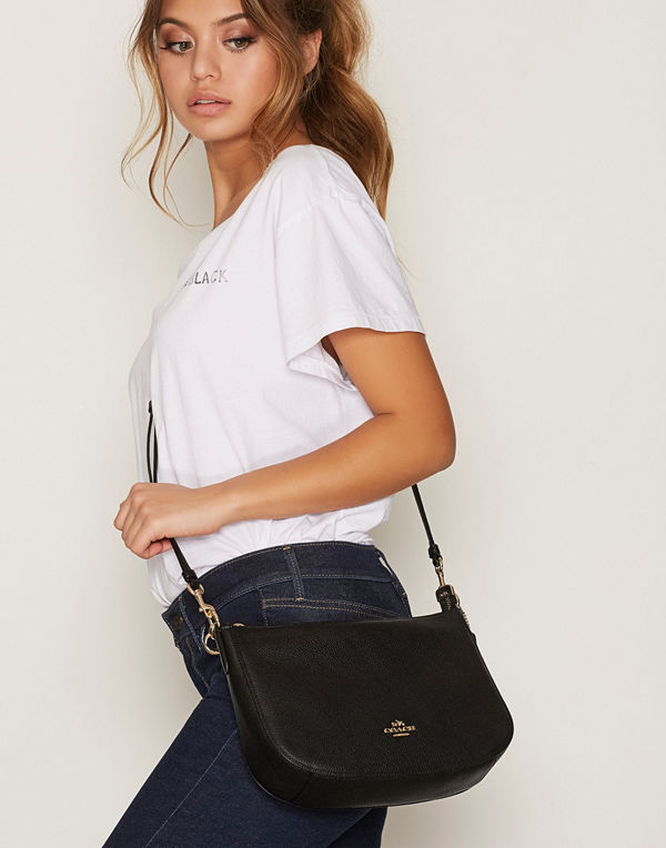 Coach Polished Pebble Lthr Chelsea Crossbody Svart axelväska