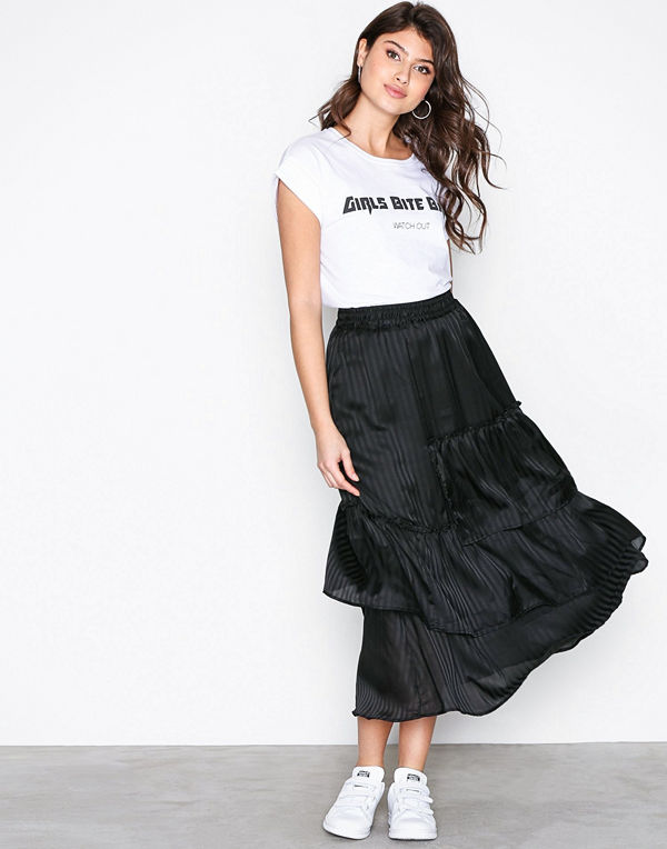 MOSS Copenhagen Freddie Jaquar Skirt Black Stripe