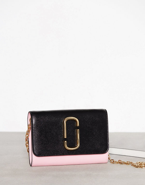 Marc Jacobs Wallet On Chain Svart/Rosa axelväska