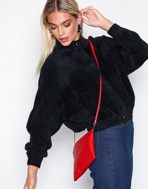 Dagmar röd axelväska Leather Strap Bag Lipstick
