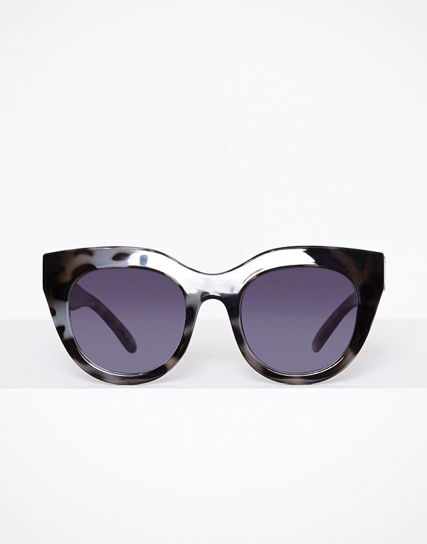 Le Specs Air Heart Coal