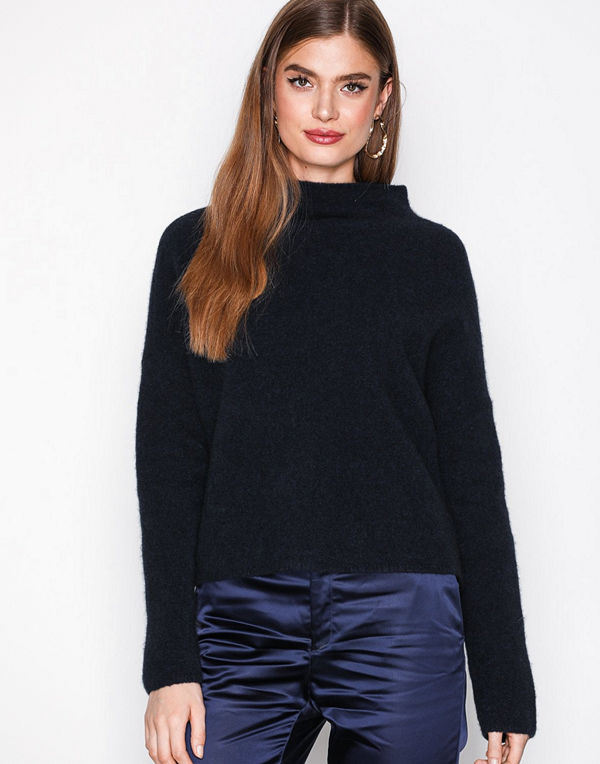 Filippa K Yak Funnelneck