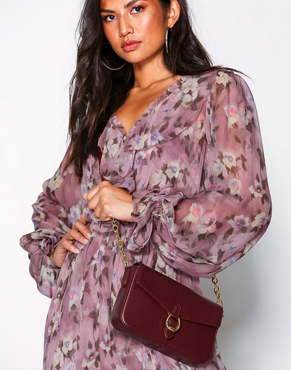 Lauren Ralph Lauren vinröd axelväska Medium Flap Crossbody