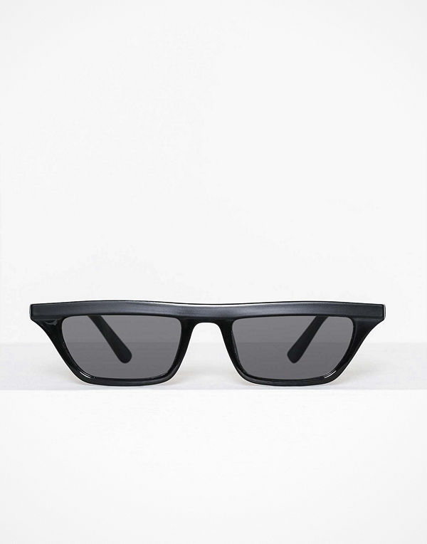 Quay Australia Finesse Svart