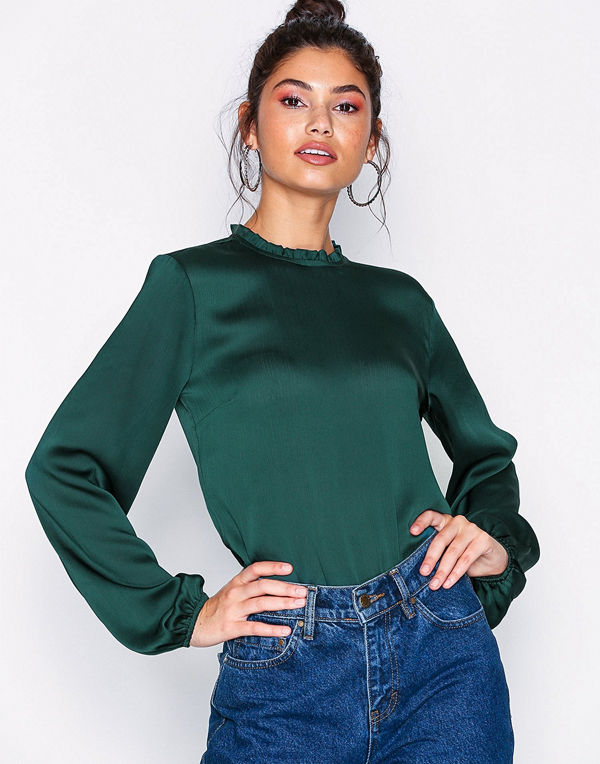 NLY Trend Balloon Sleeve Blouse