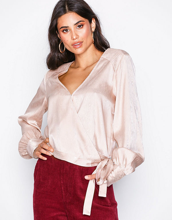 NLY Trend Wrap Jacquard Blouse Ljus Rosa