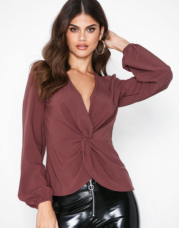 NLY One Twist Waist Top