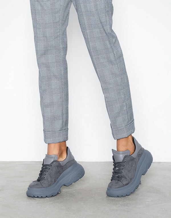 Missguided Double Sole Lace Up Trainer Charc