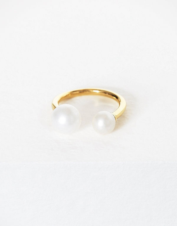 SOPHIE By SOPHIE Funky Pearl Ring