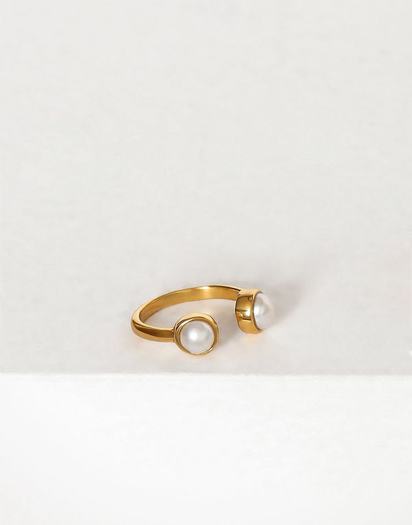 Cornelia Webb Pearled Open Ring Xs