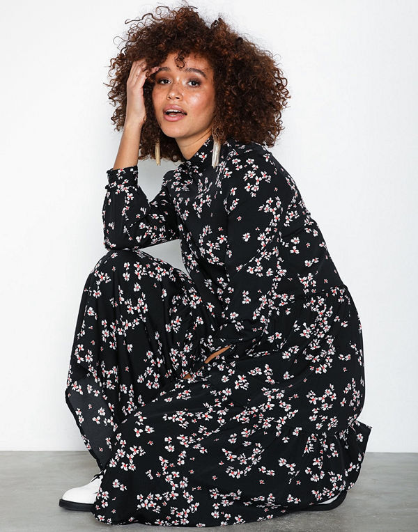Vero Moda Vmkaya L/S Calf Dress FD18